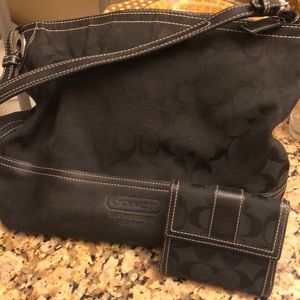 Coach classic black purse with matching wallet